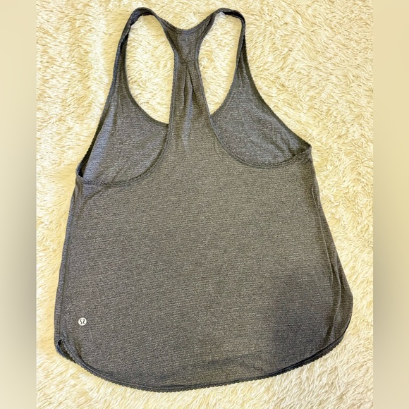 Lululemon Women’s Tank - Picture 2 of 3